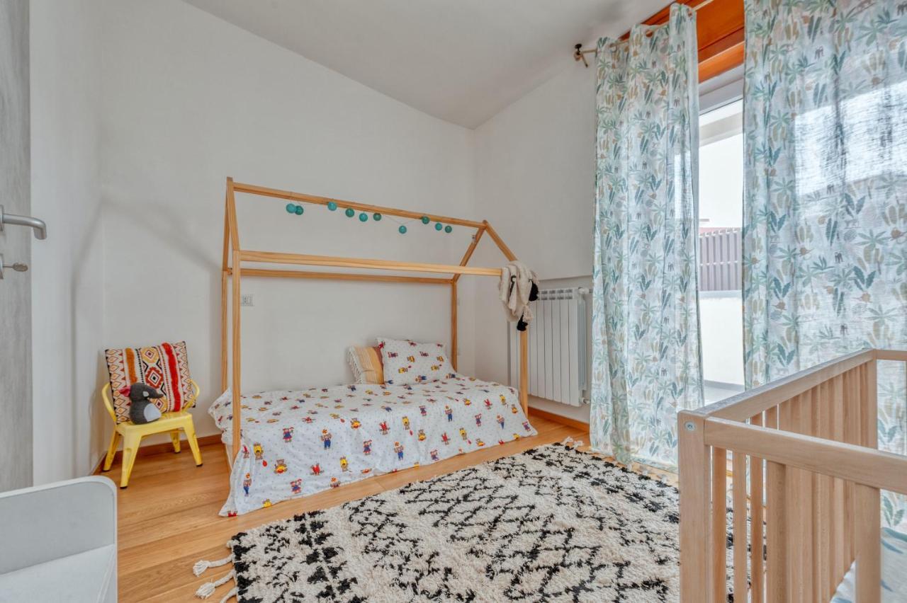 Luxus P4T Family 3 Bedroom With Pool, Tennis Court And Sauna Brindisi Eksteriør bilde