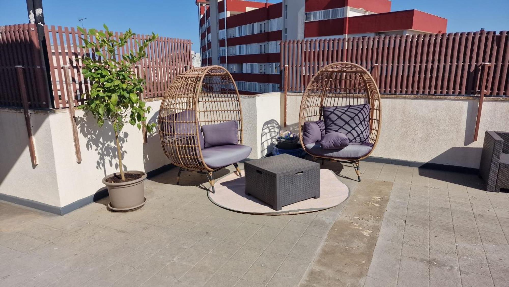 Luxus P4T Family 3 Bedroom With Pool, Tennis Court And Sauna Brindisi Eksteriør bilde